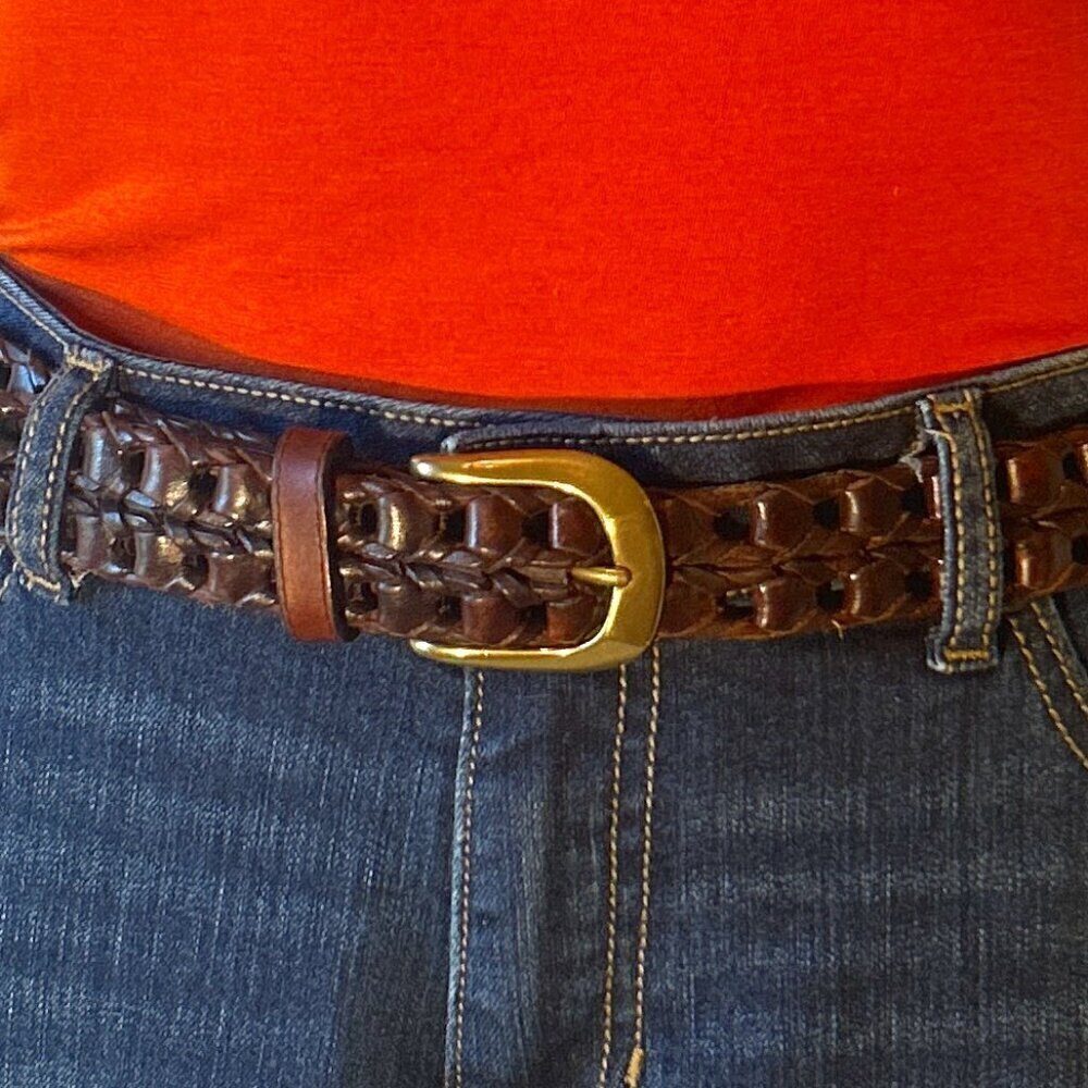 Roundtree & Yorke Mens Brown leather Belt woven open cutwork essential timeless